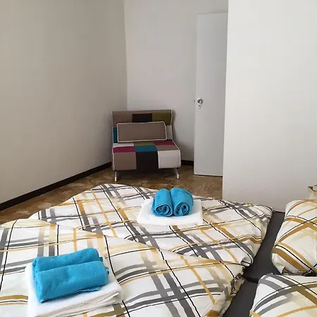 Via Opifici Appartamento